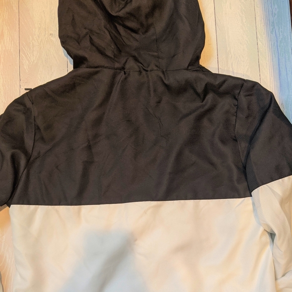 Reebok Fleece Lined Windbreaker - Picture 3 of 3